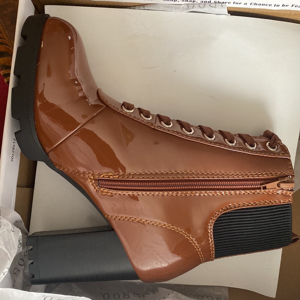 - Women Brown Patent Block Heel Combat Ankle Bootie Lug Sole Lace Up